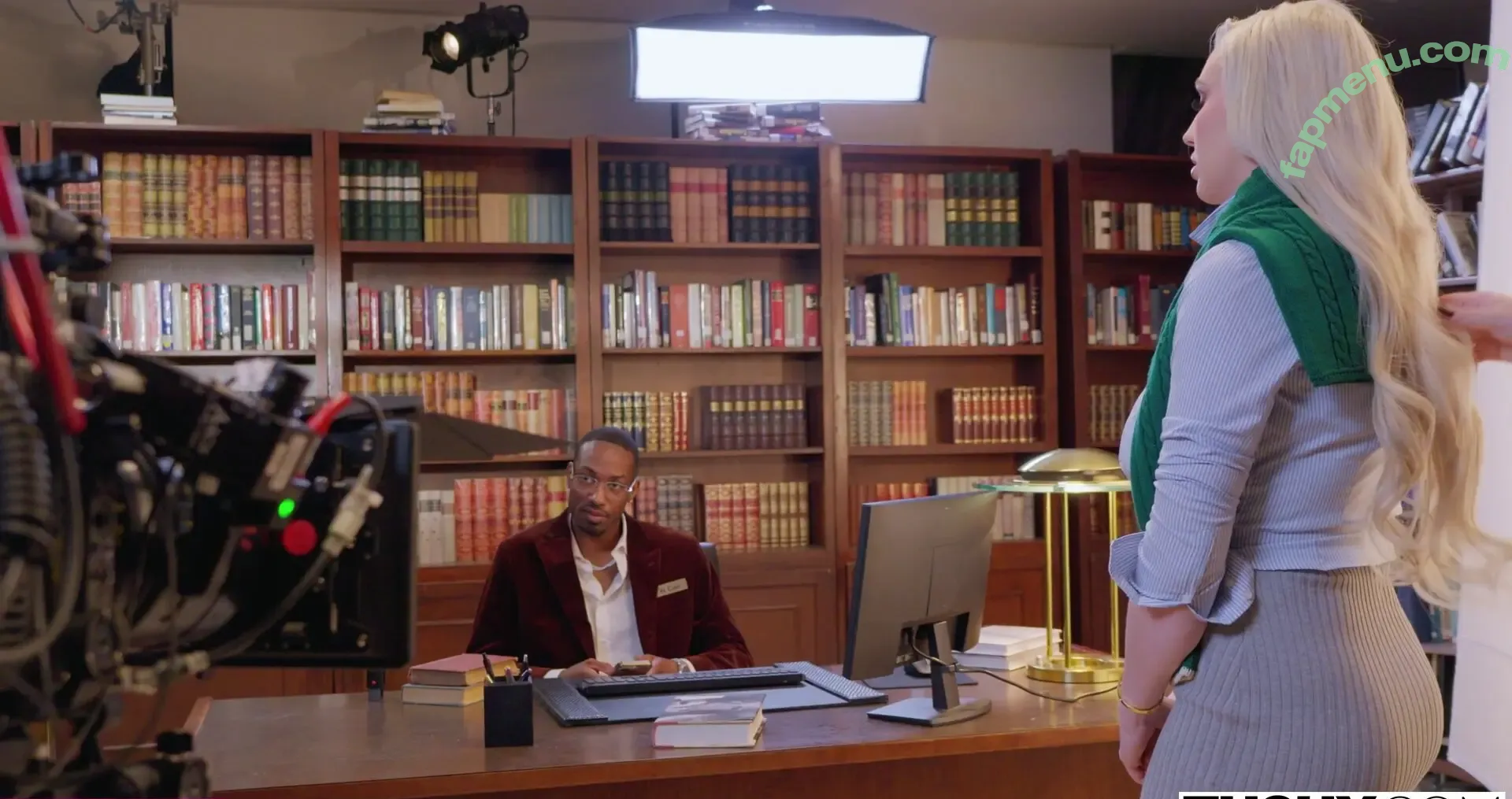 Kendra Sunderland nude photo #1984 (kslibrarygirl / therealkendrasunderland)