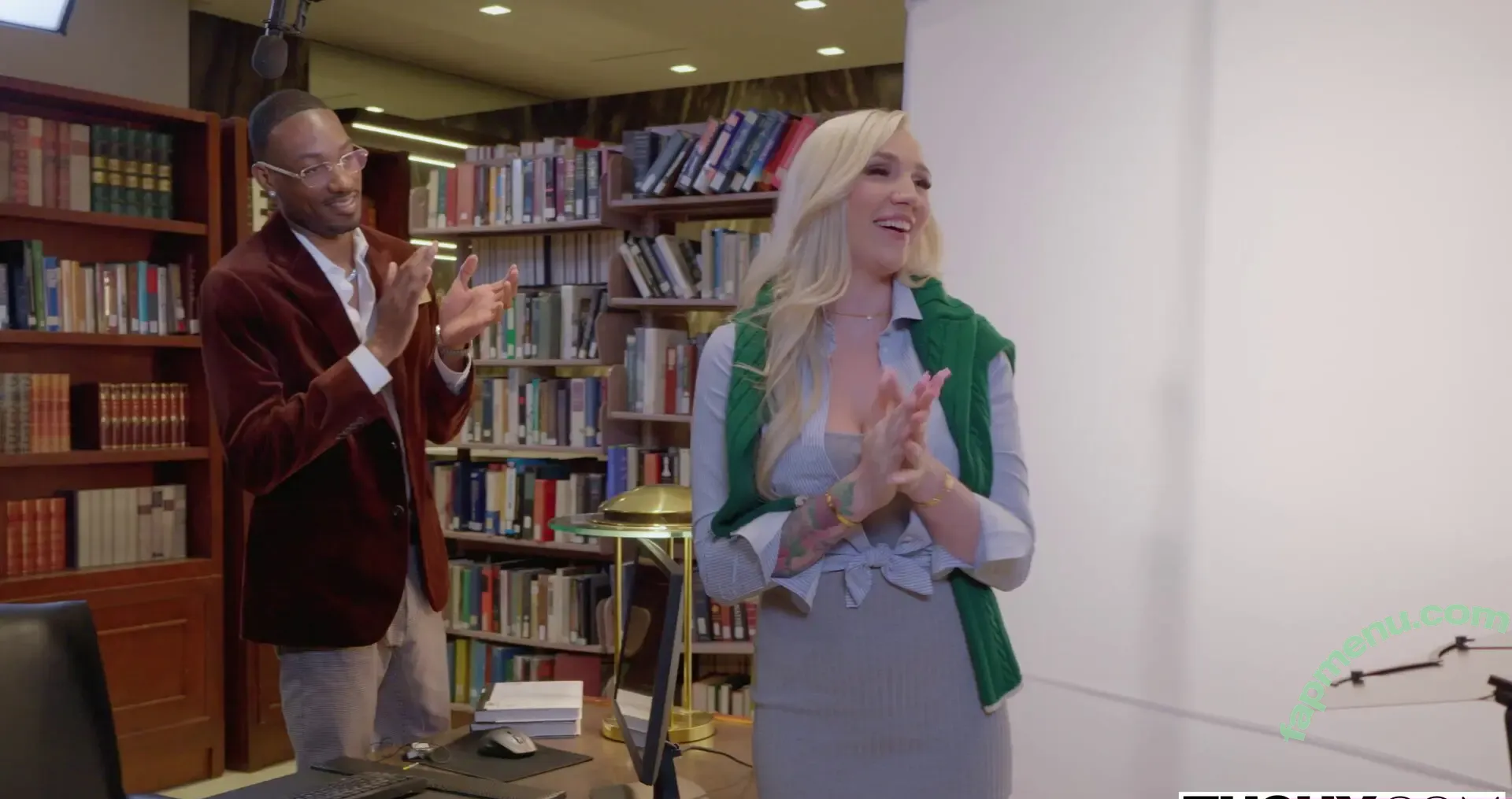 Kendra Sunderland nude photo #1996 (kslibrarygirl / therealkendrasunderland)