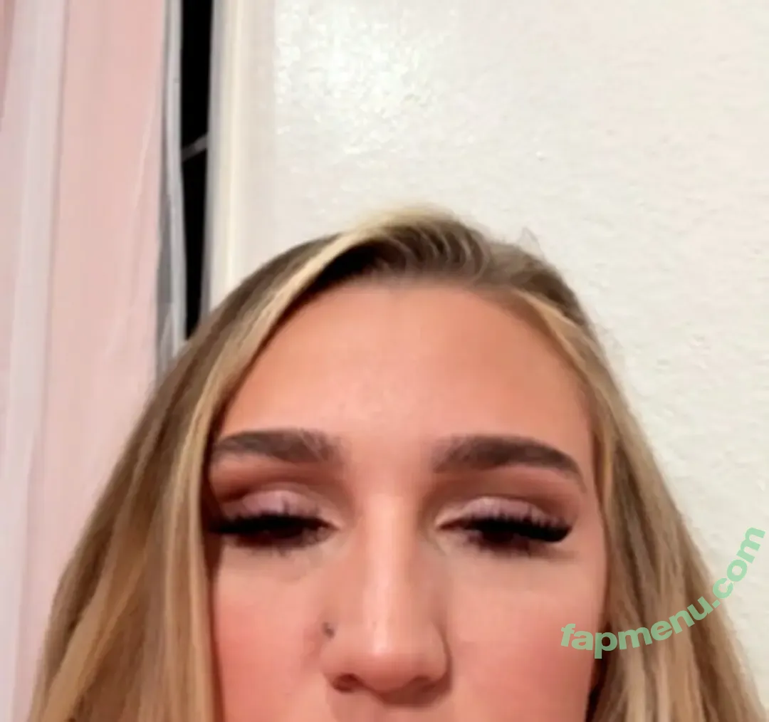 Kendra Sunderland nude photo #2435 (kslibrarygirl / therealkslibrarygirl)