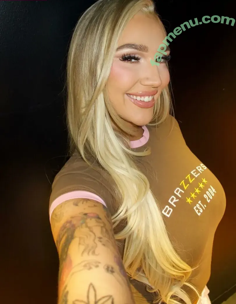 Kendra Sunderland nude photo #2567 (kslibrarygirl / therealkendrasunderland)