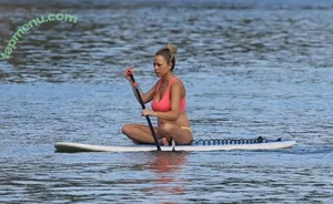 Kendra Wilkinson / KendraWilkinson nude photo #0233