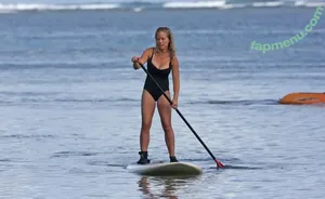 Kendra Wilkinson / KendraWilkinson nude photo #0234
