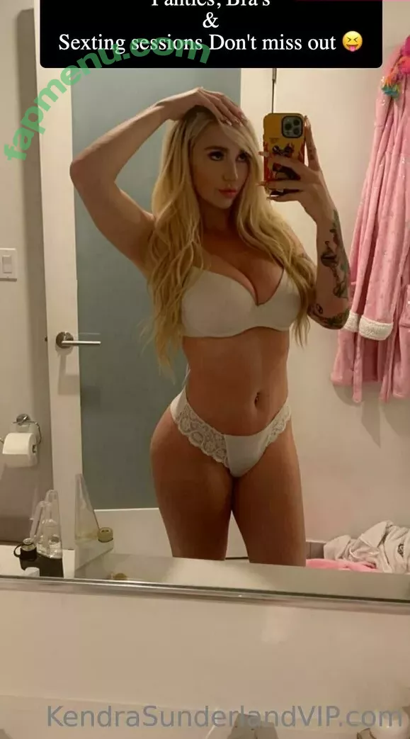KendraSunderland nude photo #0063 (therealkslibrarygirl)