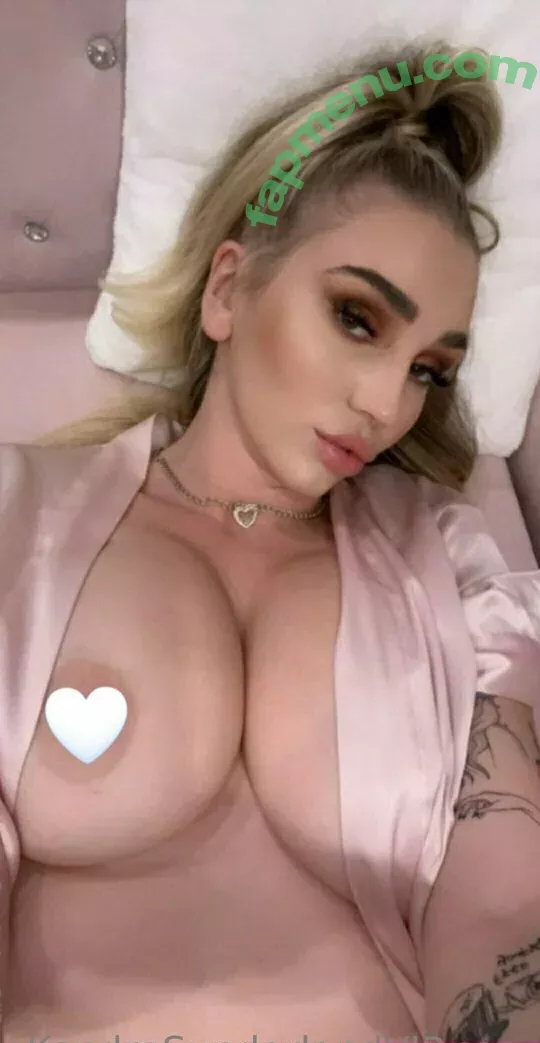 KendraSunderland nude photo #0064 (therealkslibrarygirl)