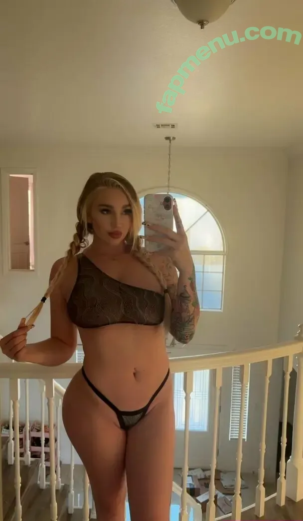 KendraSunderland nude photo #0332 (therealkslibrarygirl)