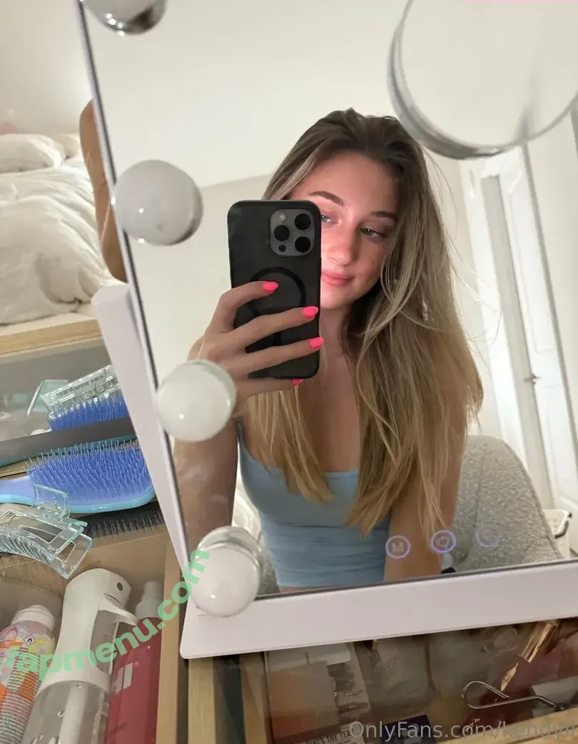kendyll nude photo #0033 (kendyllmyles)