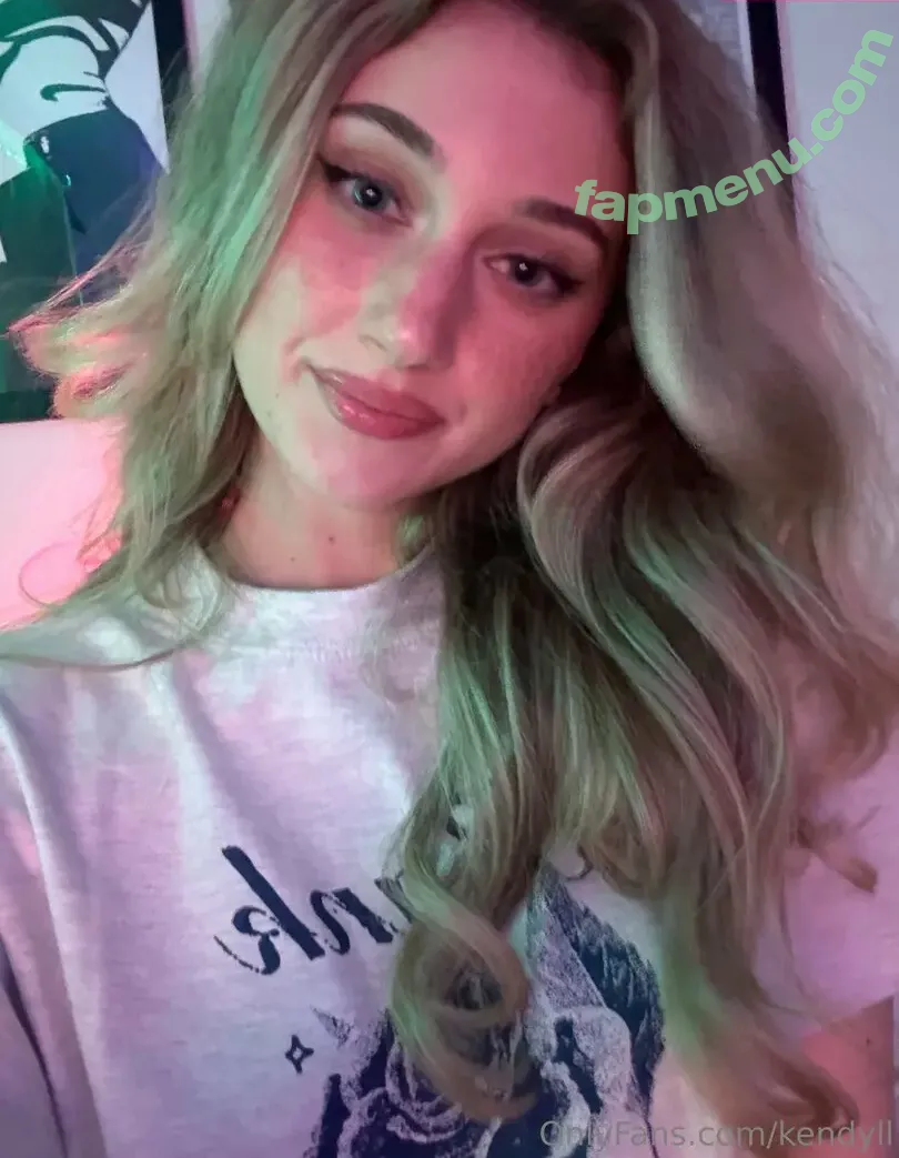 kendyll nude photo #0075 (kendyllmyles)