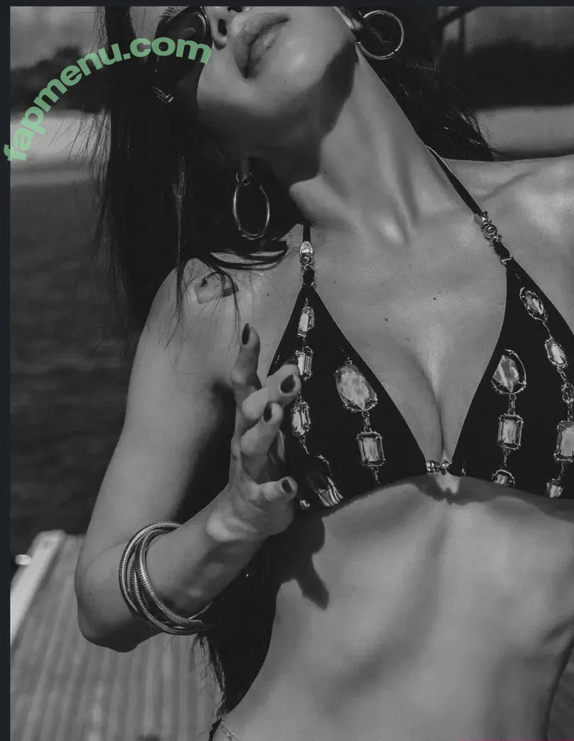 Kenia Os nude photo #0049 (keniamusicr / keniaos)