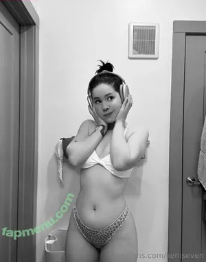 keniseven / keni_7 nude photo #0009