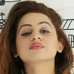 Kenisha Awasthi nude photo #0008