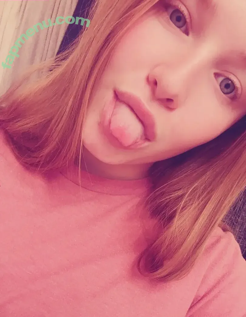 kenleigh nude photo #0023 (kenl_eighmcfadden)