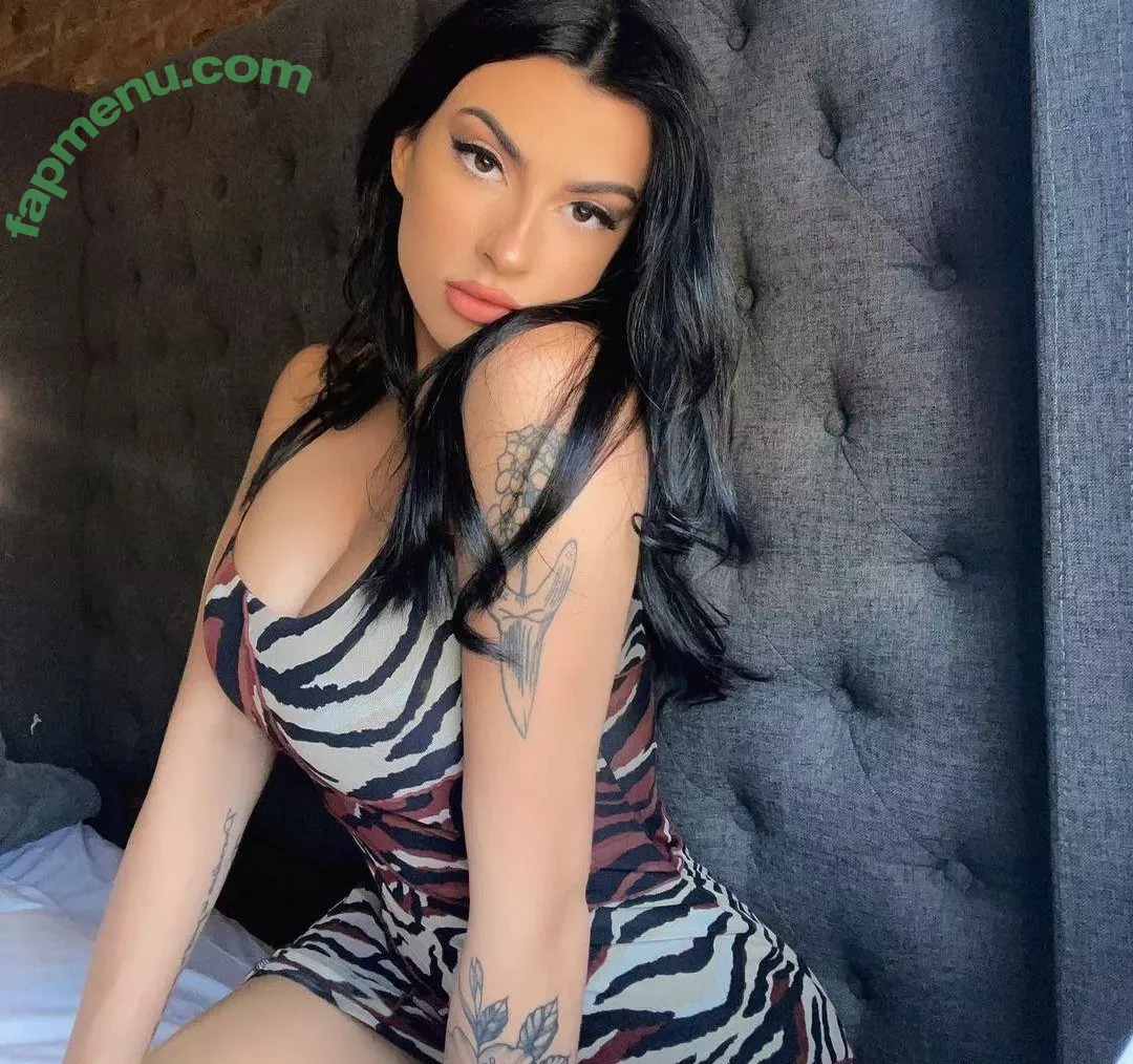 Kenna Vita nude photo #0074 (Kennacatx / kennavita)