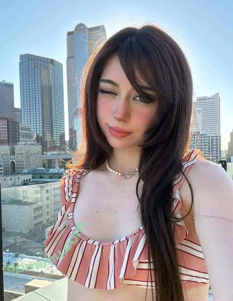 Kennakins nude photo #0039 (kenna.kins)