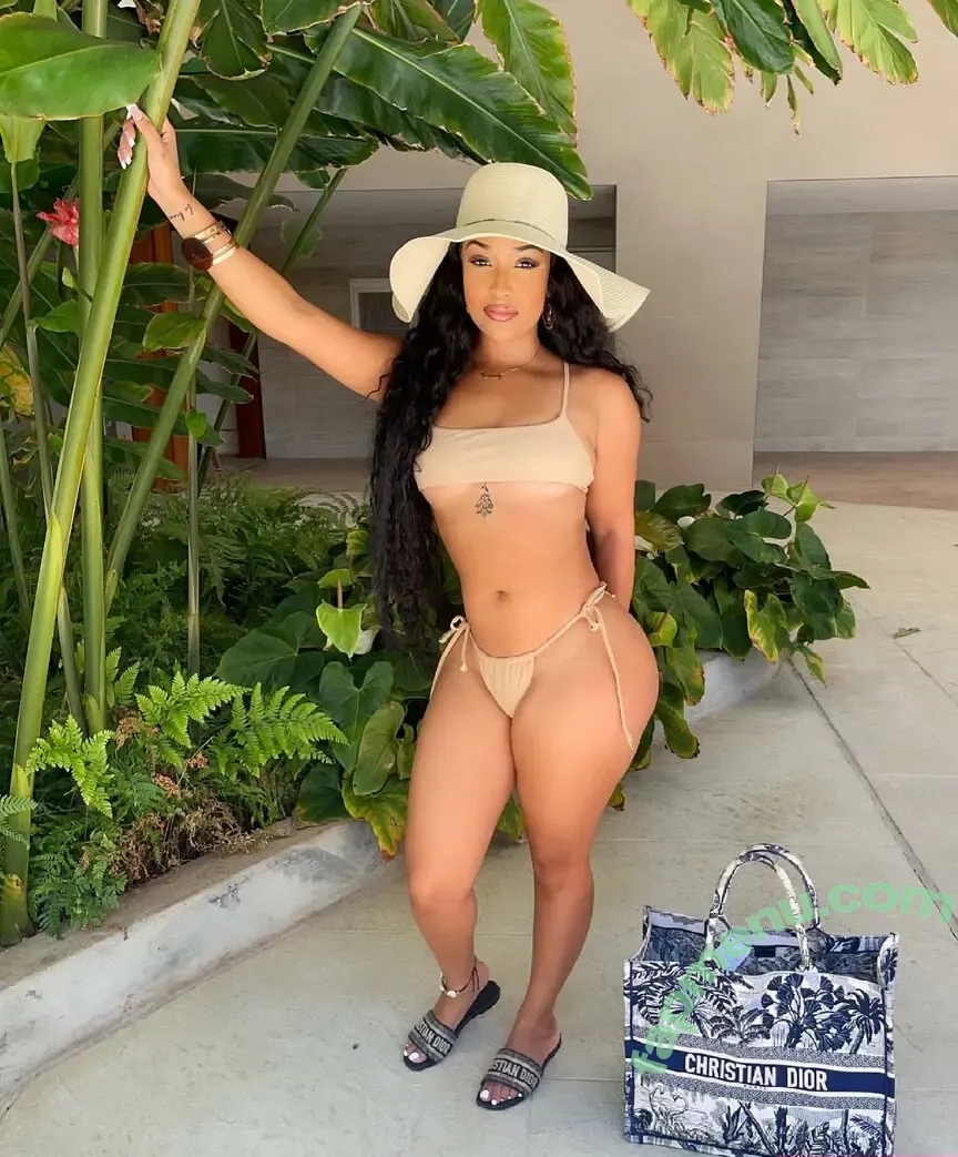 Kennedy Cymone nude photo #0016 (simplykennedy_)