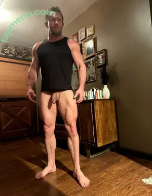 kennykumshot / kenny_kumshot nude photo #0040
