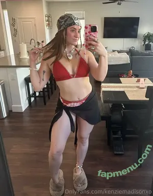 Kenzie Madison / Kenziemadisonxo / kenziemadisonlive nude photo #0558