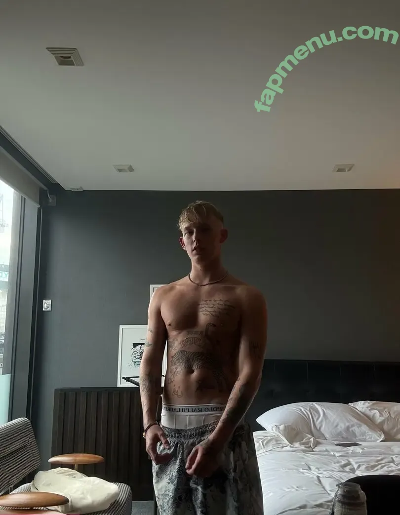 kenzleexx nude photo #0021 (kenzleexx)