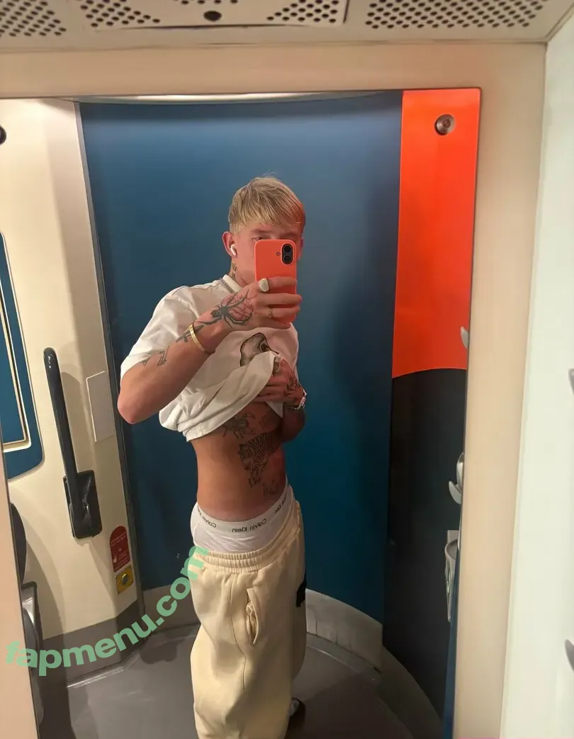 kenzleexx nude photo #0044 (kenzleexx)