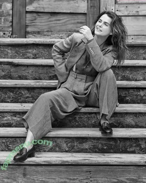 Keri Russell / kerilynnrussell1976 nude photo #0267