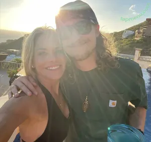 Kerri Ann Hoskins / kerrianngallery nude photo #0026