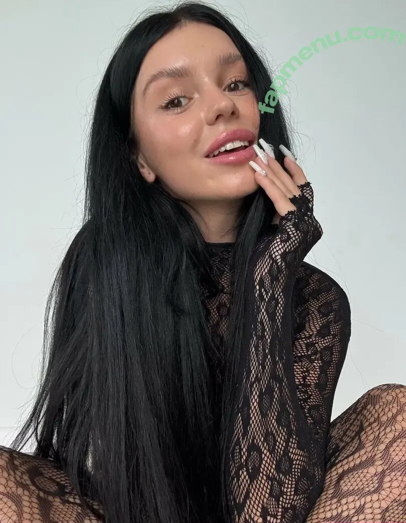 kerriskyy nude photo #0056 (kerriskyy)