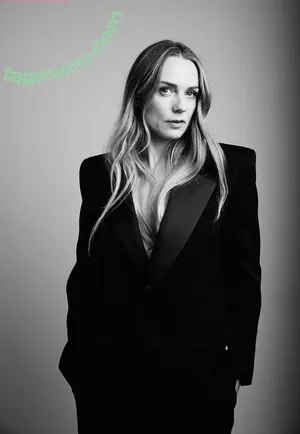 Kerry Condon / kerrycondon1 nude photo #0043