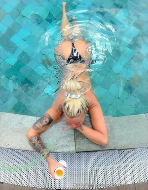  nude photo #0007