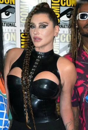 Kesha / KeshaRose / iiswhoiis / wildgirl16 nude photo #0092