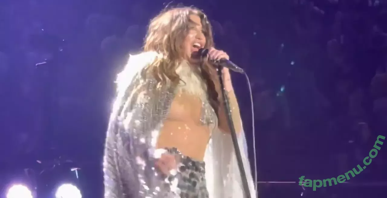 Kesha nude photo #0006 (KeshaRose / iiswhoiis / wildgirl16)