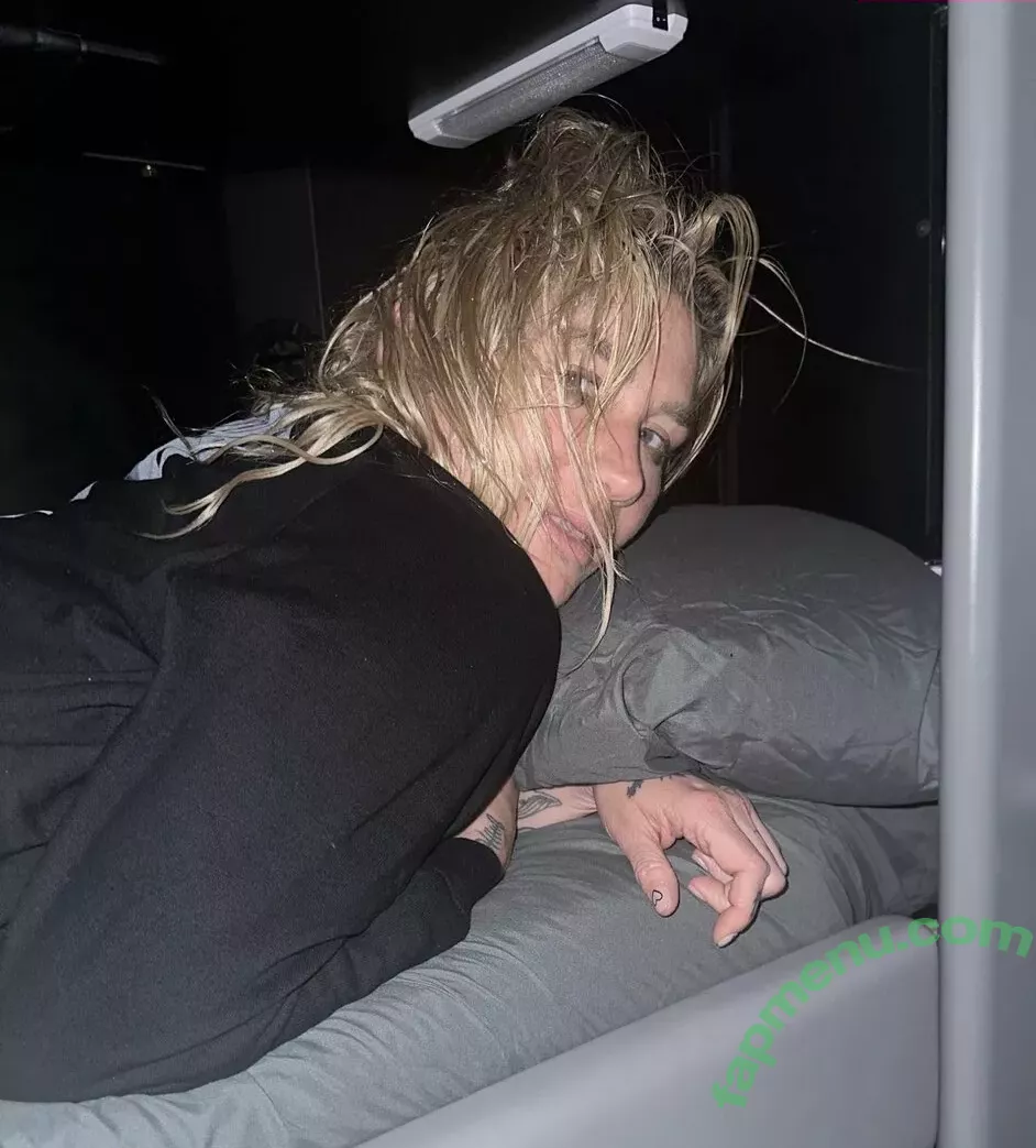 Kesha nude photo #0032 (KeshaRose / iiswhoiis / wildgirl16)