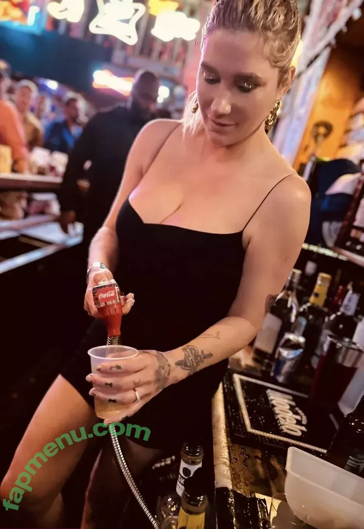 Kesha nude photo #0033 (KeshaRose / iiswhoiis / wildgirl16)