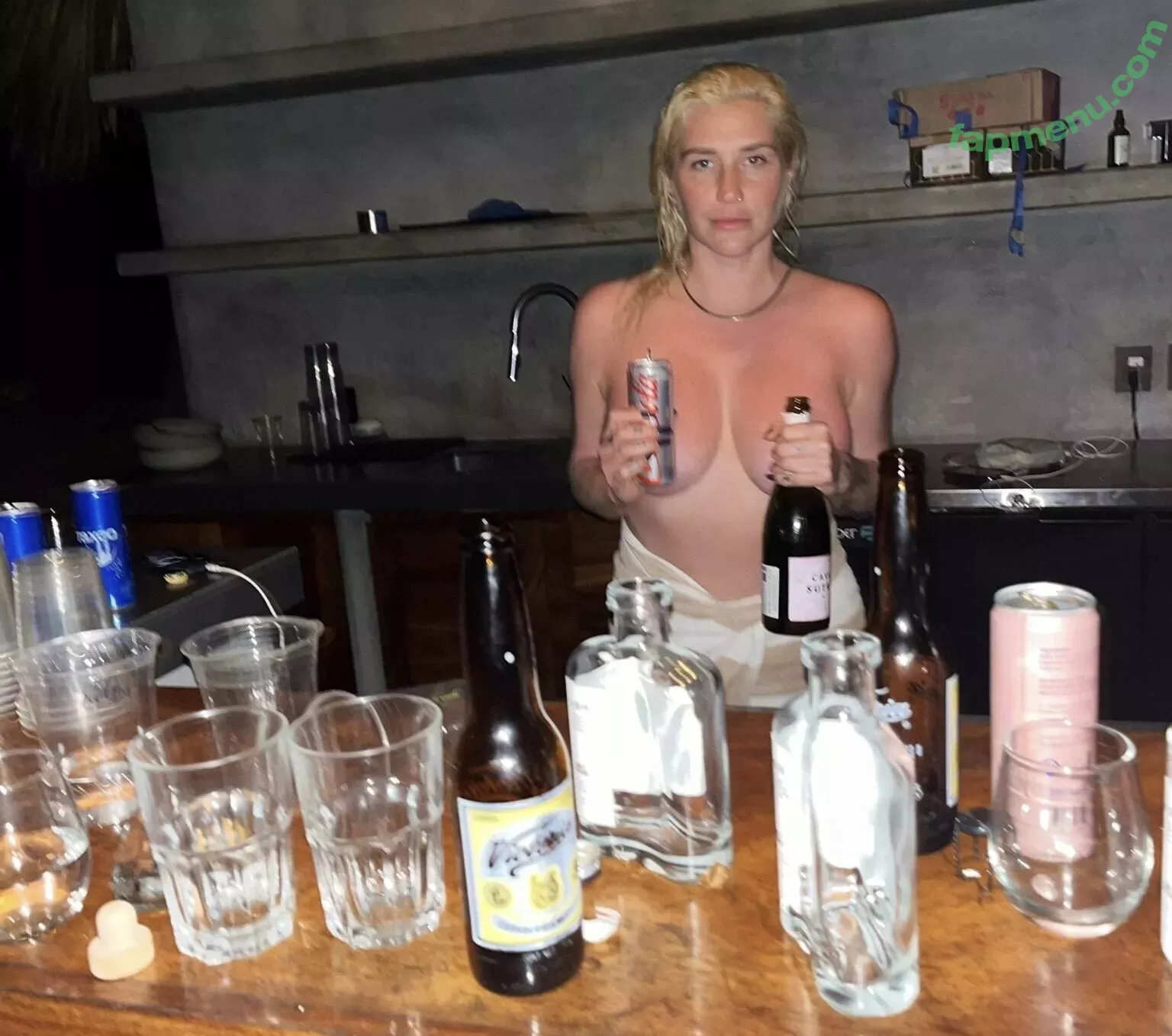 Kesha nude photo #0051 (KeshaRose / iiswhoiis / wildgirl16)