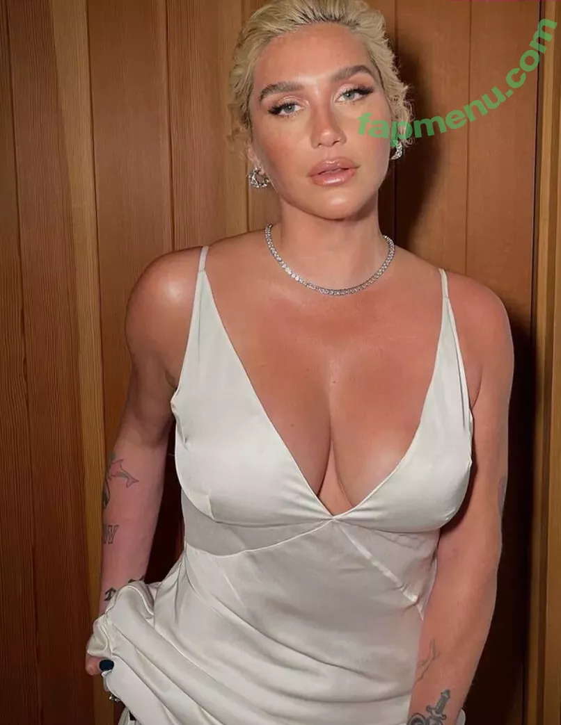 Kesha nude photo #0057 (KeshaRose / iiswhoiis / wildgirl16)
