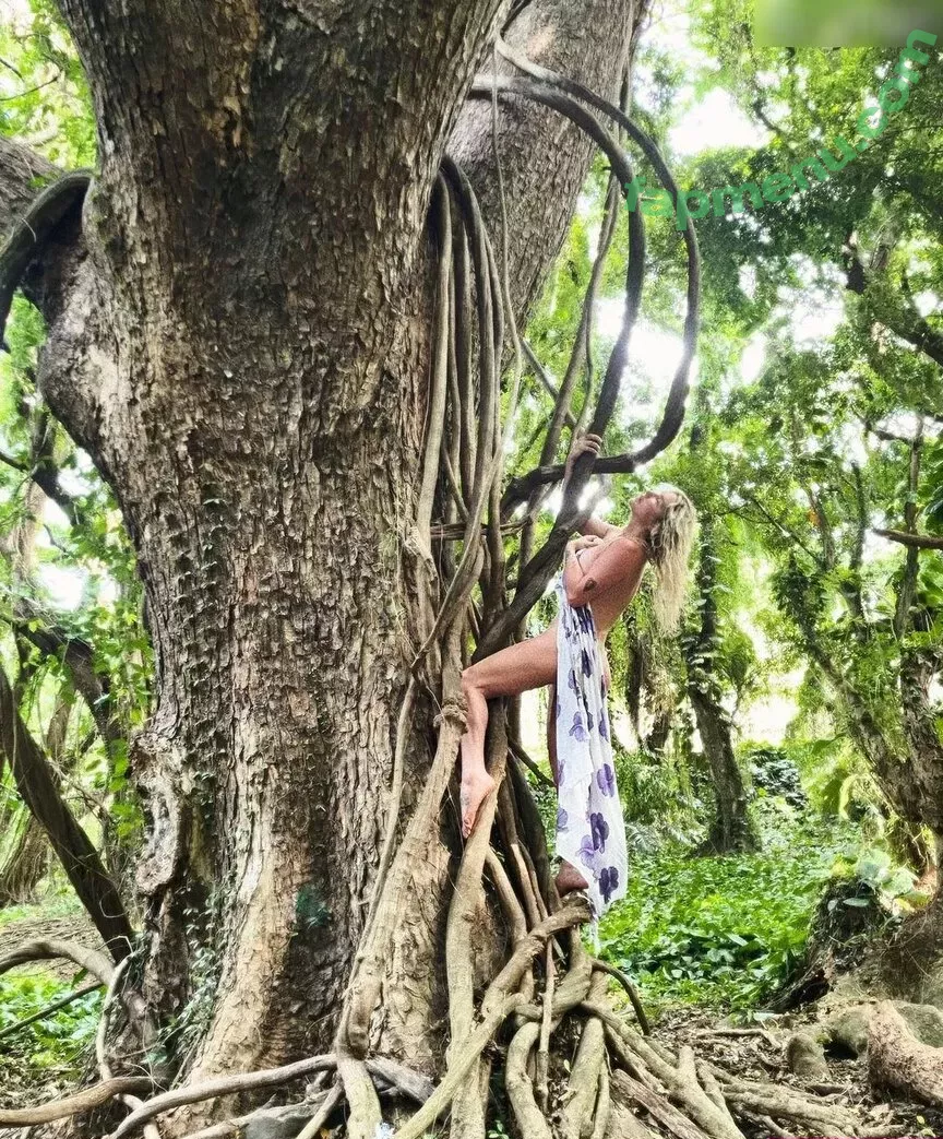 Kesha nude photo #0076 (KeshaRose / iiswhoiis / wildgirl16)