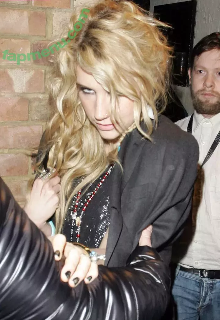 Kesha nude photo #0088 (KeshaRose / iiswhoiis / wildgirl16)