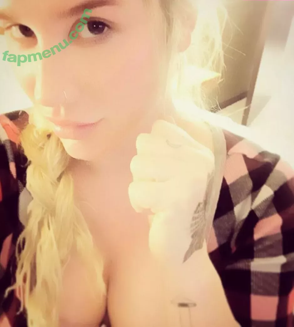 Kesha nude photo #0137 (KeshaRose / iiswhoiis / wildgirl16)