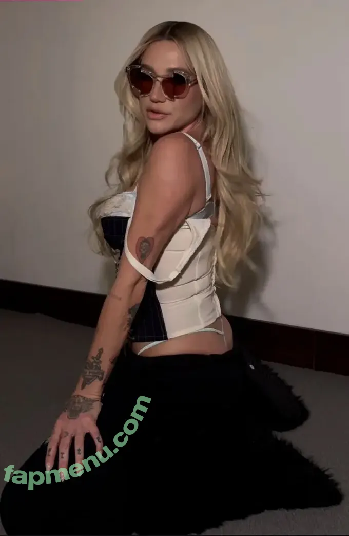 Kesha nude photo #0406 (iiswhoiis / wildgirl16)