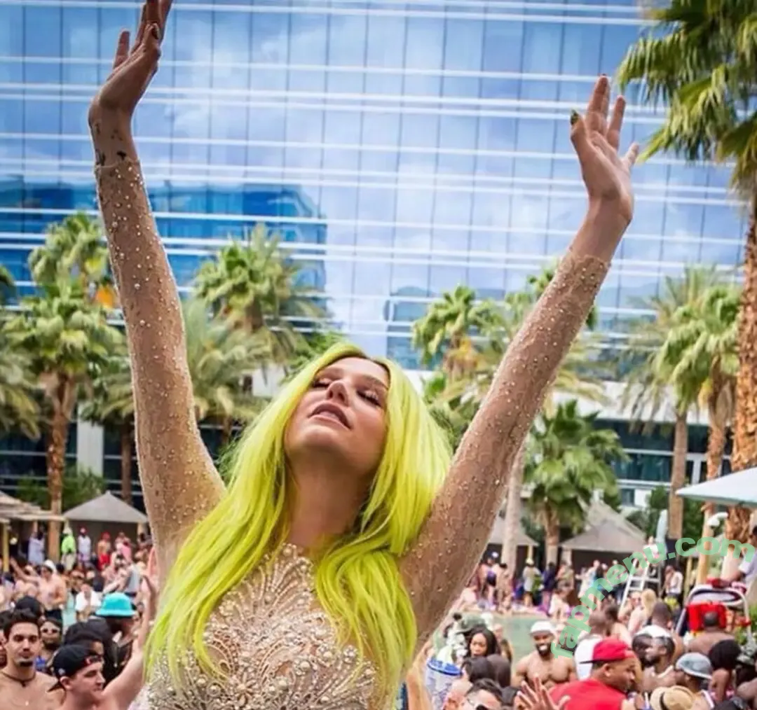 KeshaRose nude photo #0429 (KeshaRose)