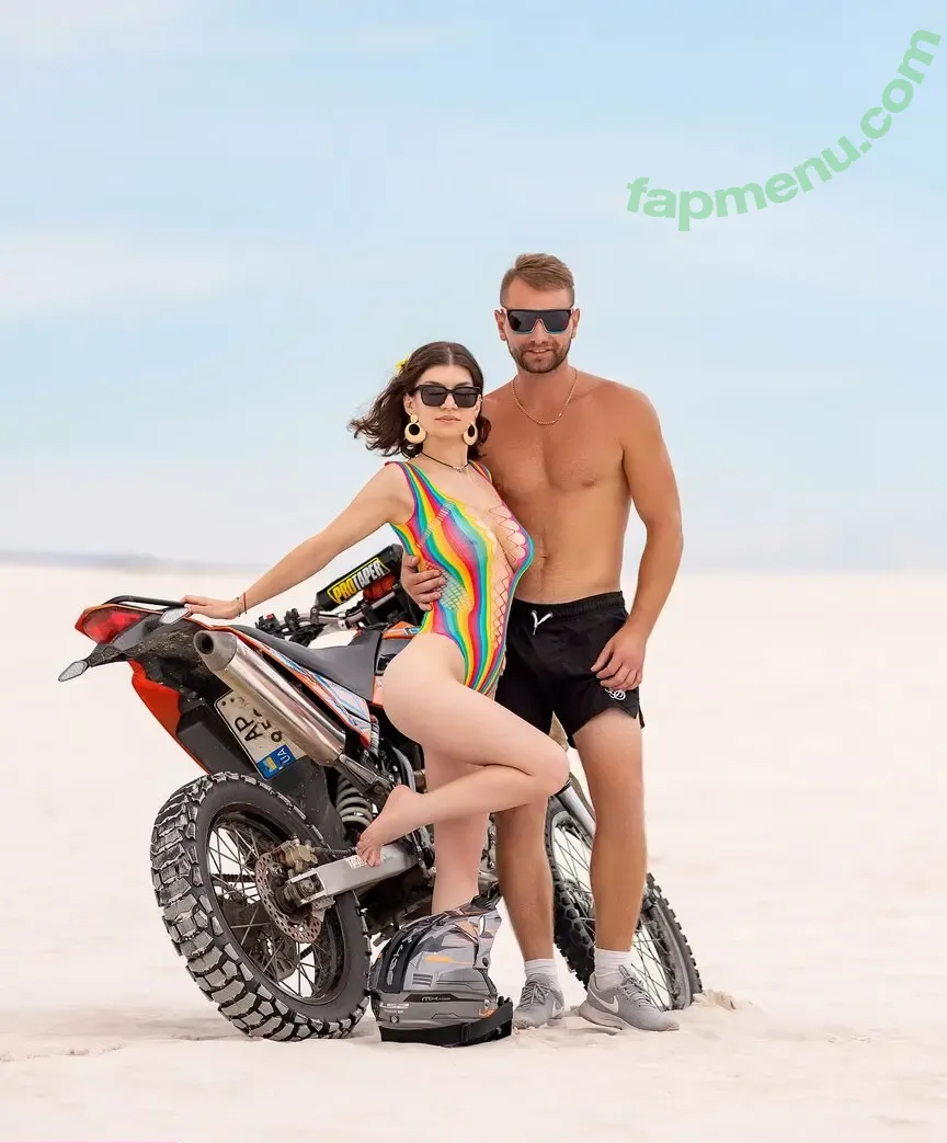 Kets_Mammy nude photo #0400 (cays_mommy_)