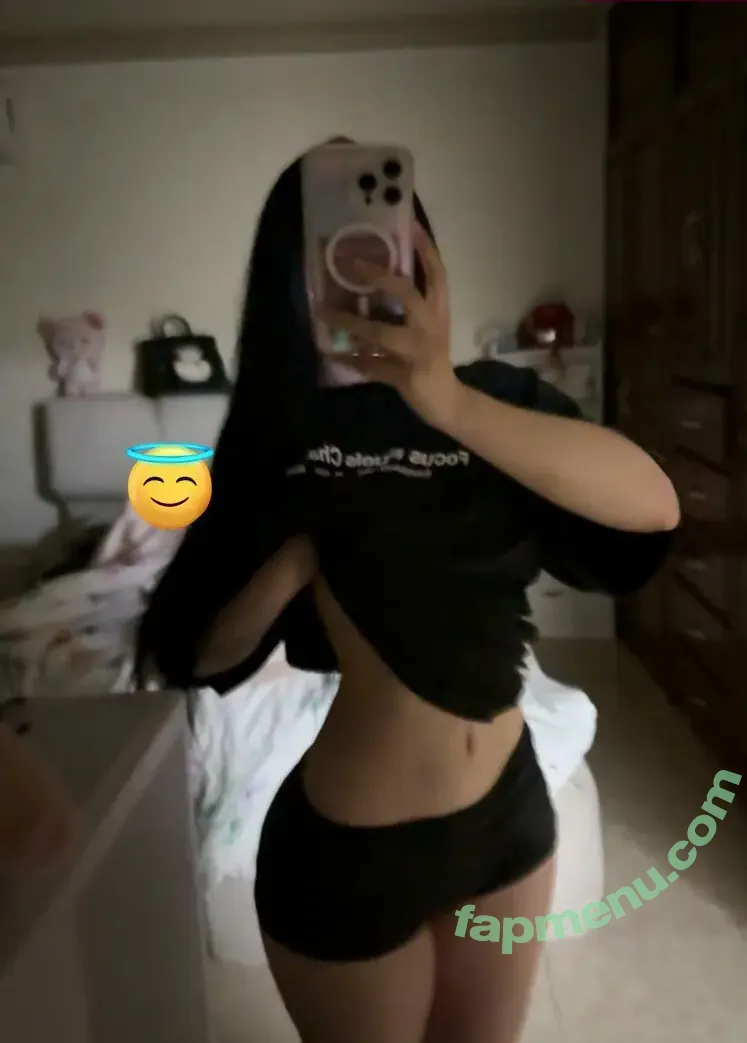 Ketvice nude photo #0008 (Eifen / Yeukio / elfeng0re)