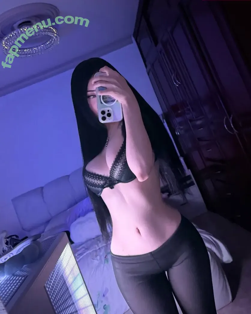 Ketvice nude photo #0018 (Eifen / Yeukio / elfeng0re)