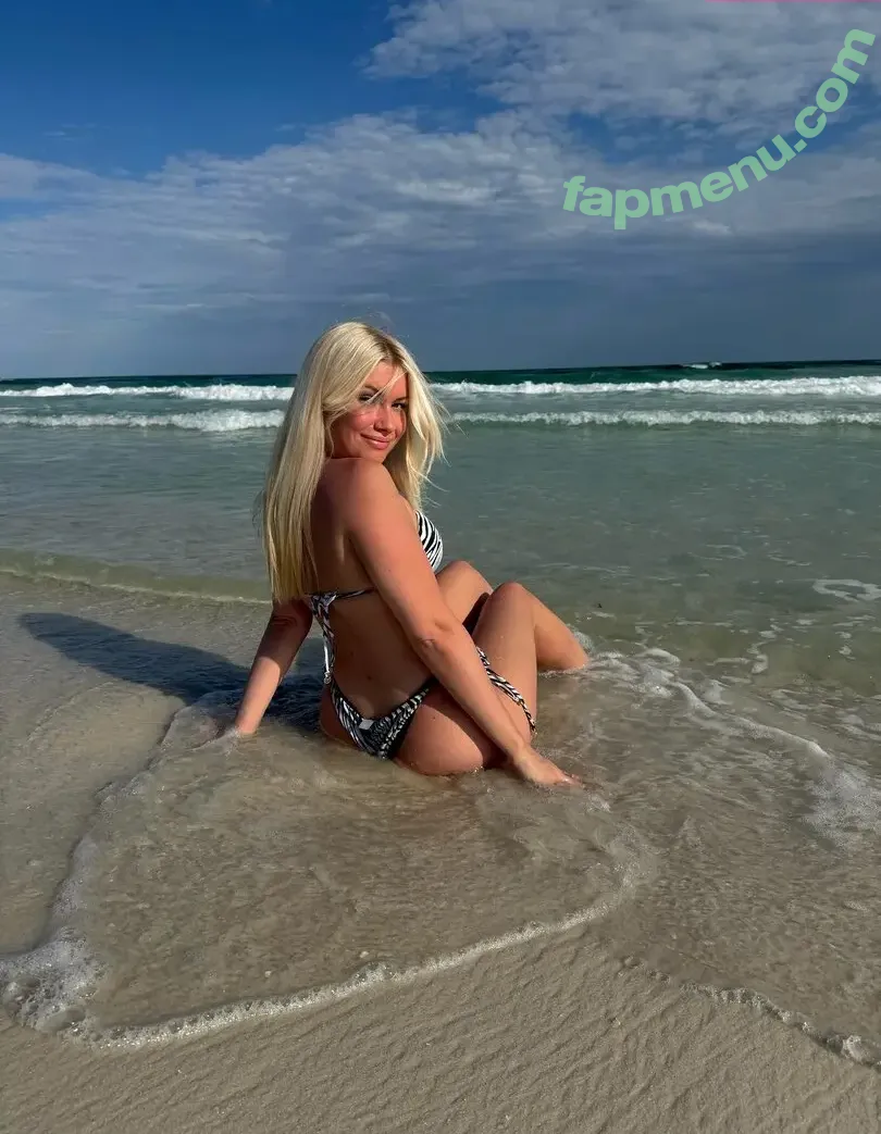 Kewitty nude photo #0038 (Kate Welty / kaywhitty)