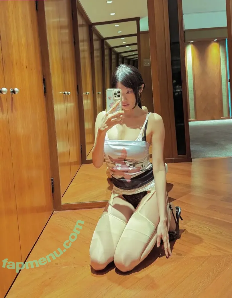 kexin_12 nude photo #0006 (kthekill121)