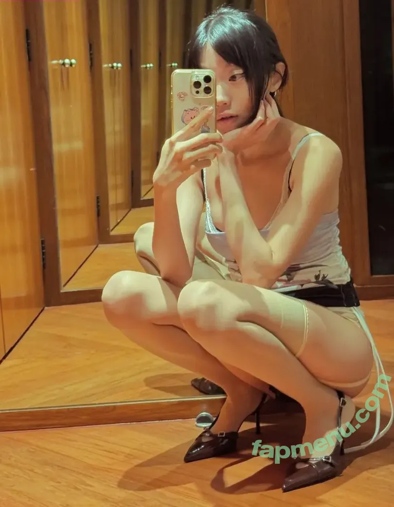 kexin_12 nude photo #0009 (kthekill121)