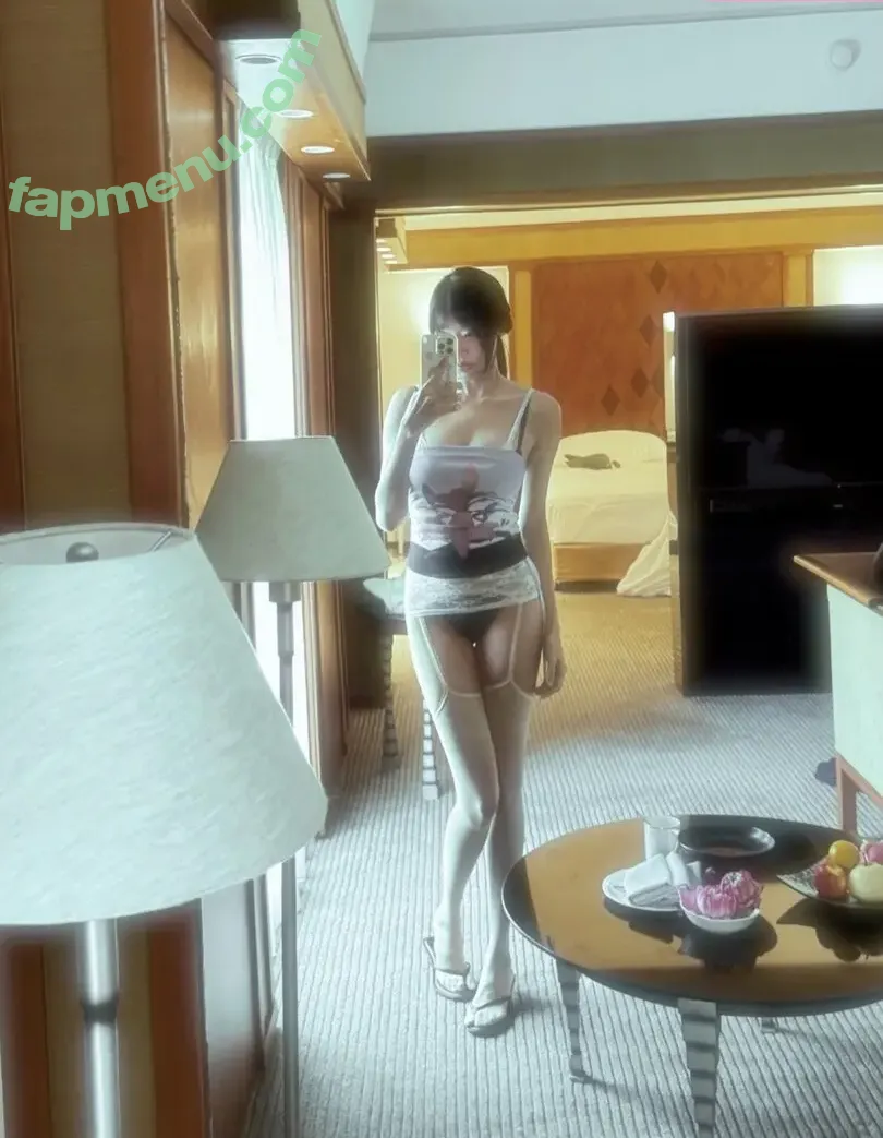 kexin_12 nude photo #0017 (kthekill121)