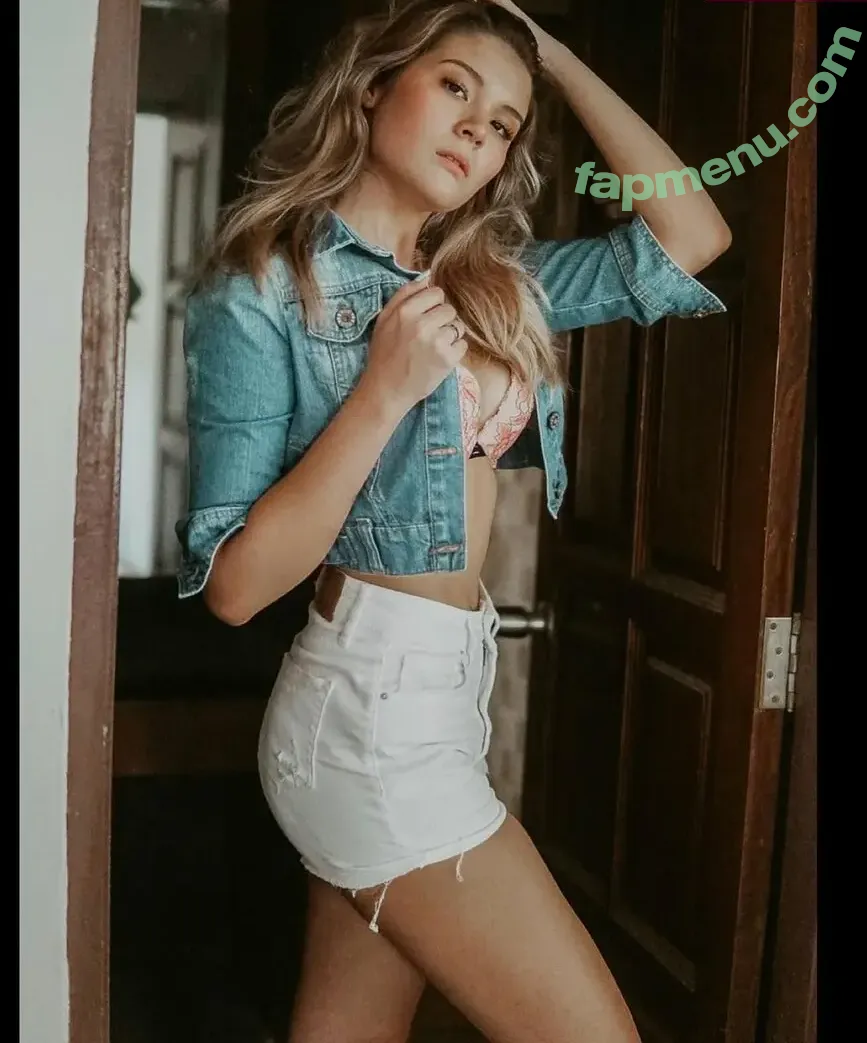 Kharina K nude photo #0031 (kharina97 / kharinak97)