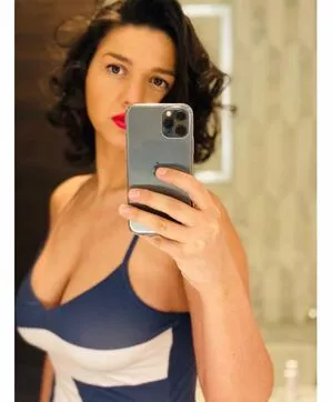 Khatia Buniatishvili / khatiabuniatishvili nude photo #0039