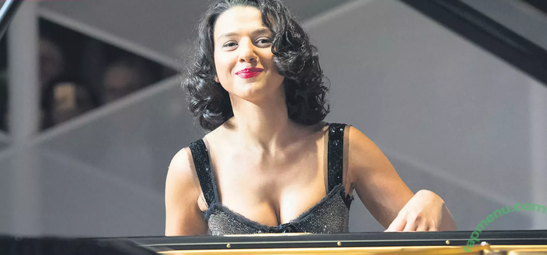 Khatia Buniatishvili nude photo #0002 (khatiabuniatishvili)