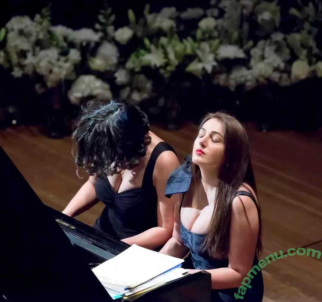Khatia Buniatishvili nude photo #0111 (khatiabuniatishvili)