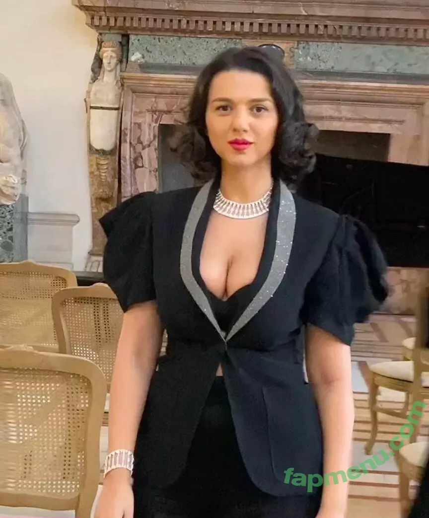 Khatia Buniatishvili nude photo #0143 (khatiabuniatishvili)